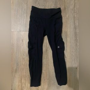 Cabi black leggings with pockets
